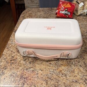Stanley Cream Travel Makeup Case with Blush Pink Trim